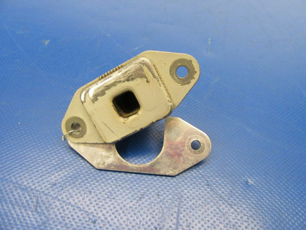 Cessna 210 / P210N Door Plate Lock P/N 2117157-1 (0919-286)