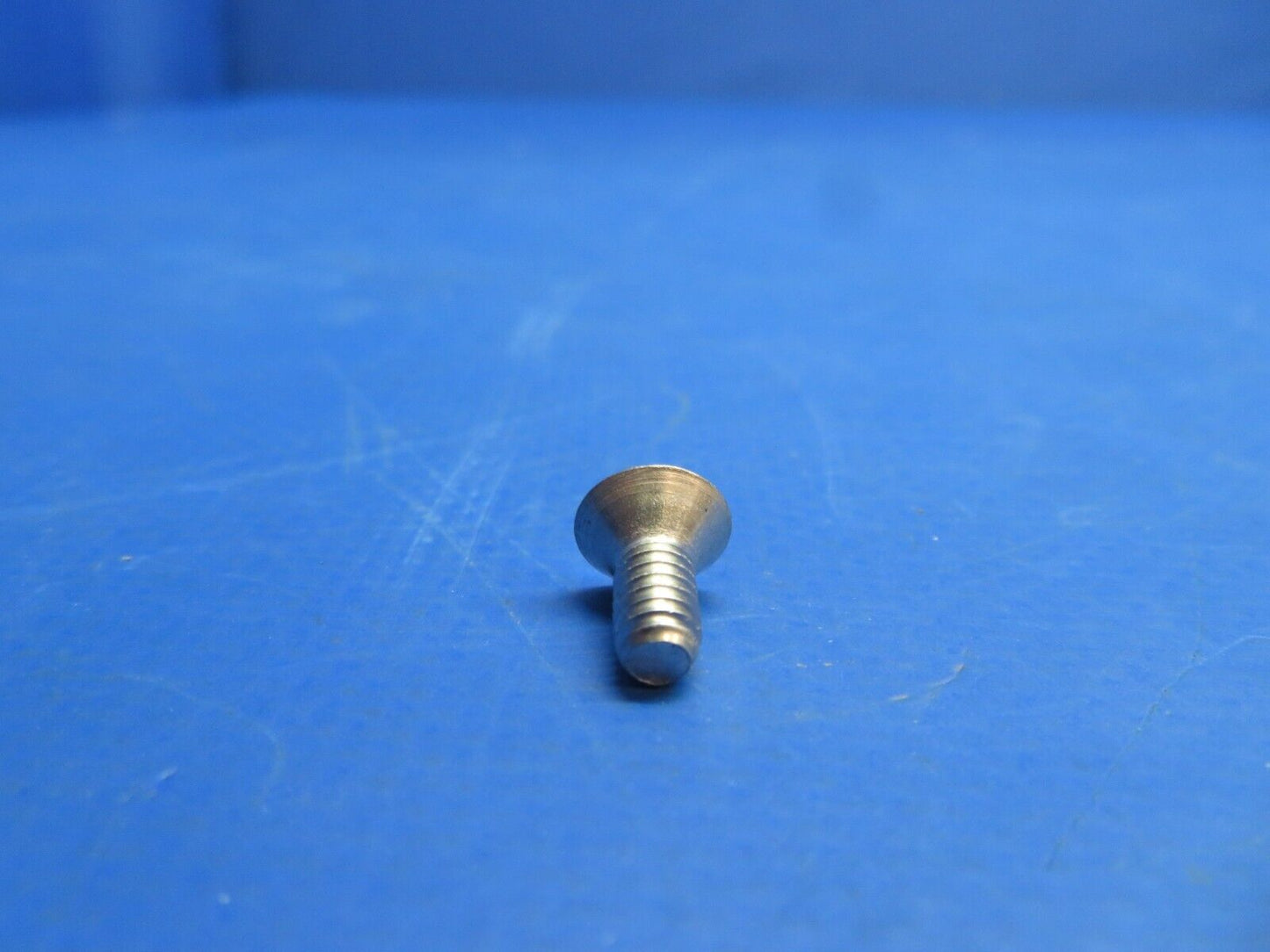 McCauley Propeller Screw P/N A1635-200 LOT OF 23 w/ 8130 NOS (0323-654)