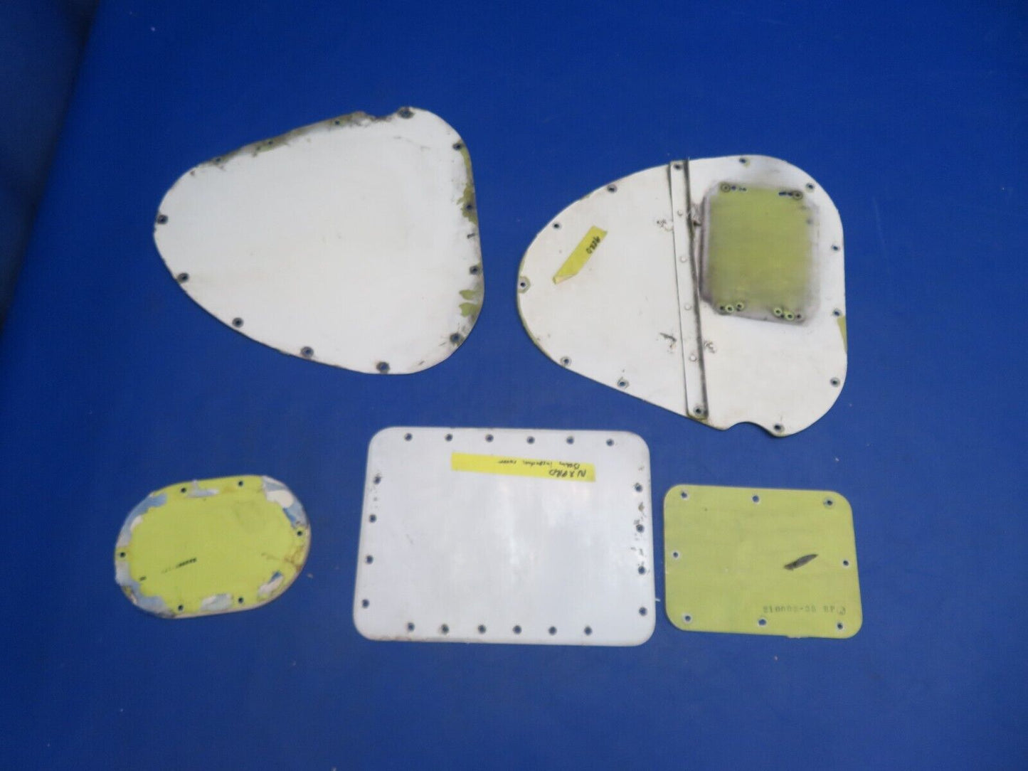 Aerostar 602P Fuselage Center Section Access Door/Panel P/N 210003-33 (0123-949)