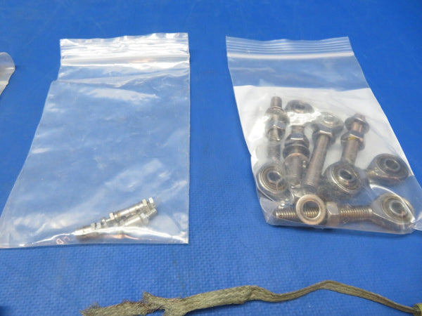 Diamond DA-42 Miscellaneous Hardware LOT (1023-554)