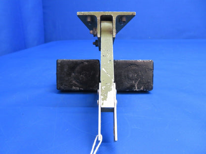 Piper PA-34-200T Seneca II Bobweight Assembly P/N 37638-06, 37638-006 (0223-824)