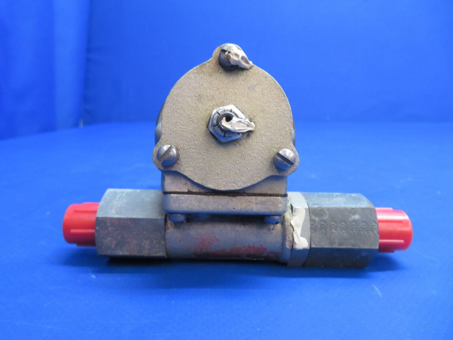 Piper PA-28R-201T Arrow Airborne Fuel Pump w/ Brackets 14V P/N 2B6-44 (0223-565)