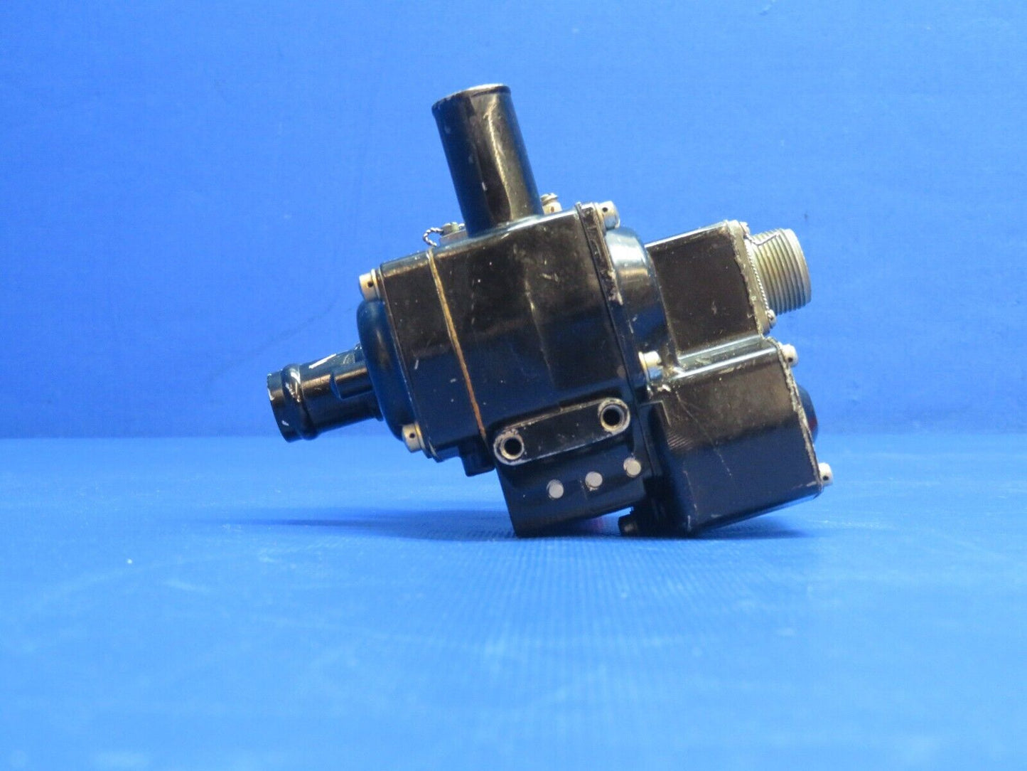 Bendix De-Ice Distributer 28V P/N 1532-3 CORE (0124-1120)