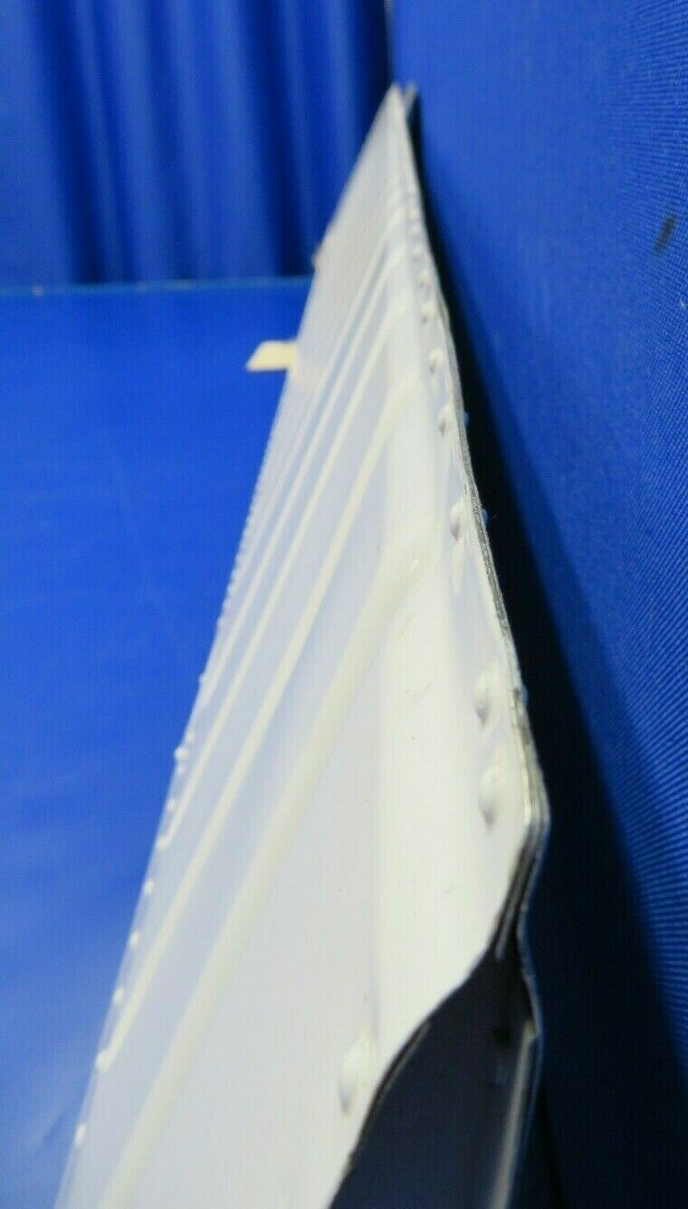 Beech Baron 95-A55 Aileron Aluminum RH 33-130000-44 (0520-05)
