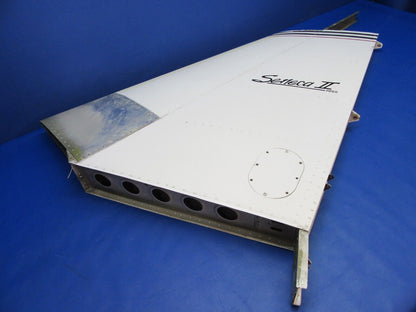 Piper PA-34-200T Seneca II Vertical Stabilizer / Fin P/N 95530-05 (0323-213)
