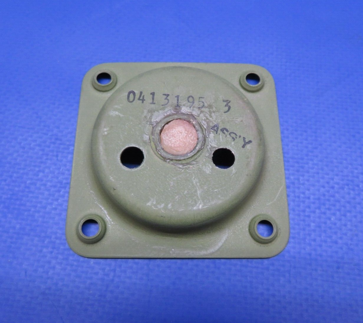Cessna 170, 172 Door Handle Bearing Plate Assy P/N 0413195-3 NOS (0423-393)