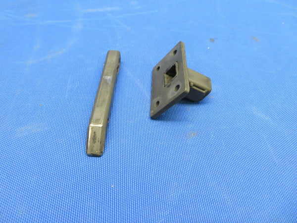 Cessna P210N / 210 Cabin Door Pin & Guide P/N 2117231-2, 2117124-7  (1020-133)