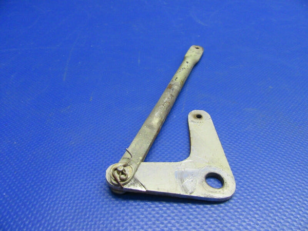 Cessna 177RG Bell Crank & Push Rod RH Cabin Door P/N 1717085-2 (0621-437)