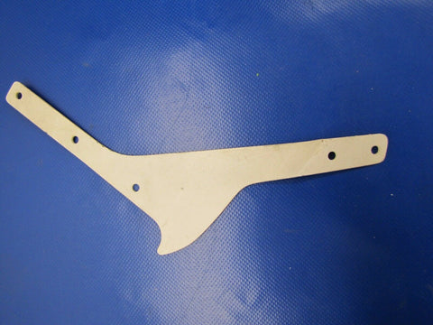 Cessna Bracket RH P/N 1631017-4 NOS (0317-217)