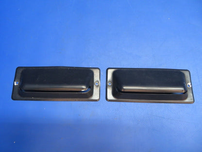 Piper PA-34-200T Seneca II Defroster Air Outlet P/N 65318-00 LOT OF 2 (0223-903)