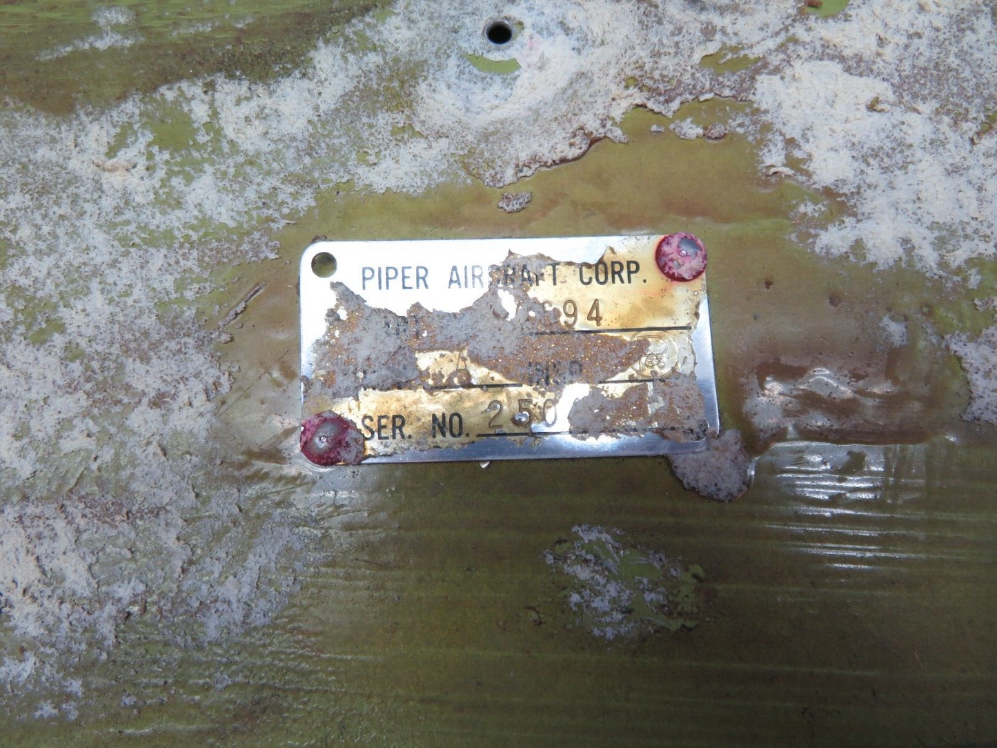Piper PA-28-140 Box Assy Spar LWR Cockpit  P/N 66689-00 (0823-431)