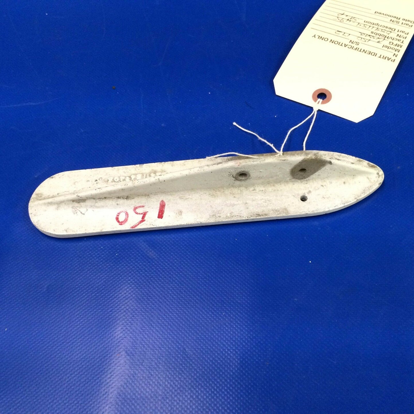 Cessna 150/172 Step P/N 0541154-495 (1116-149)