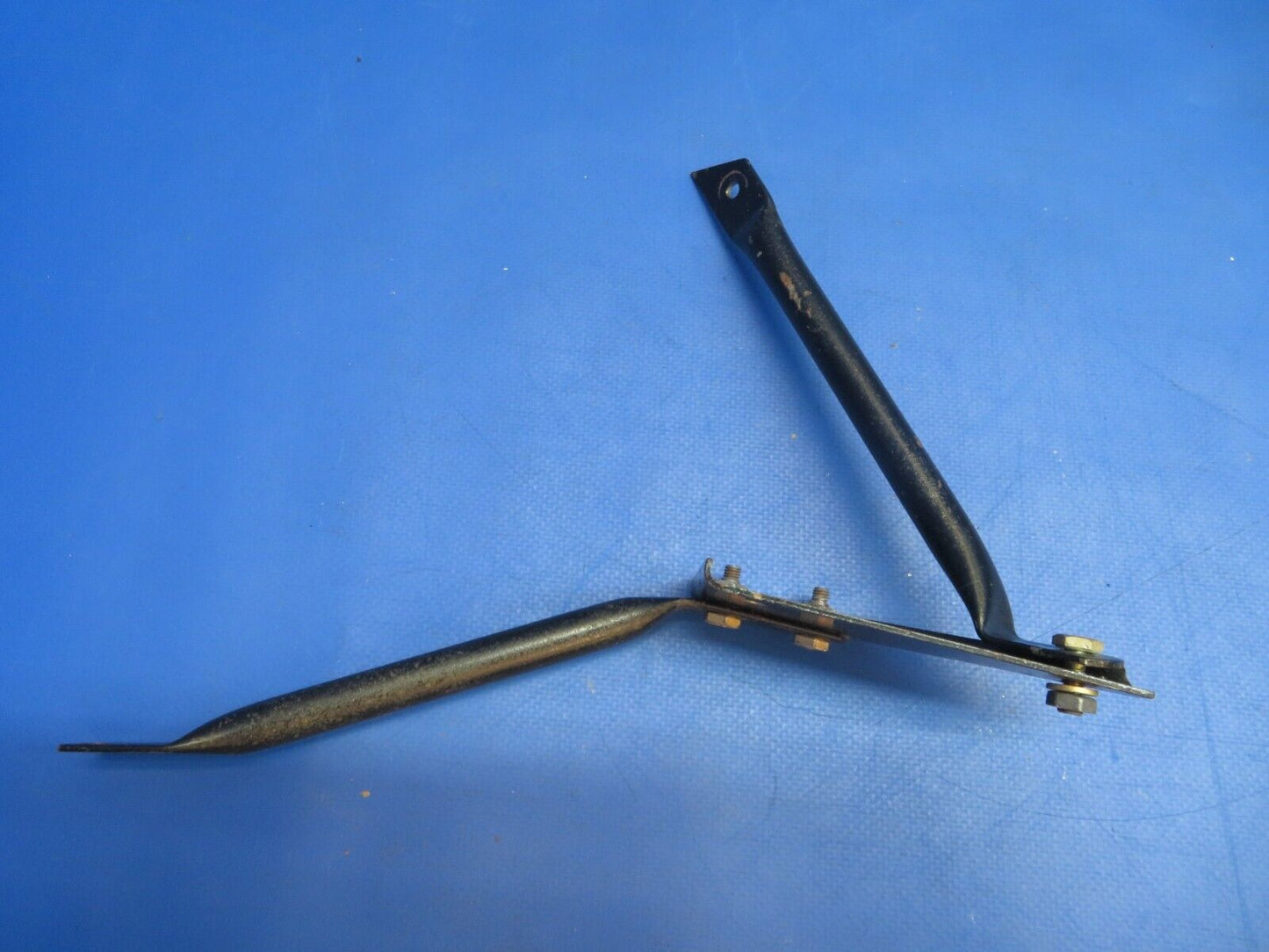 Piper PA-34-200T Pitch Servo Support Bracket & Tubes P/N 69163-00 (0223-921)