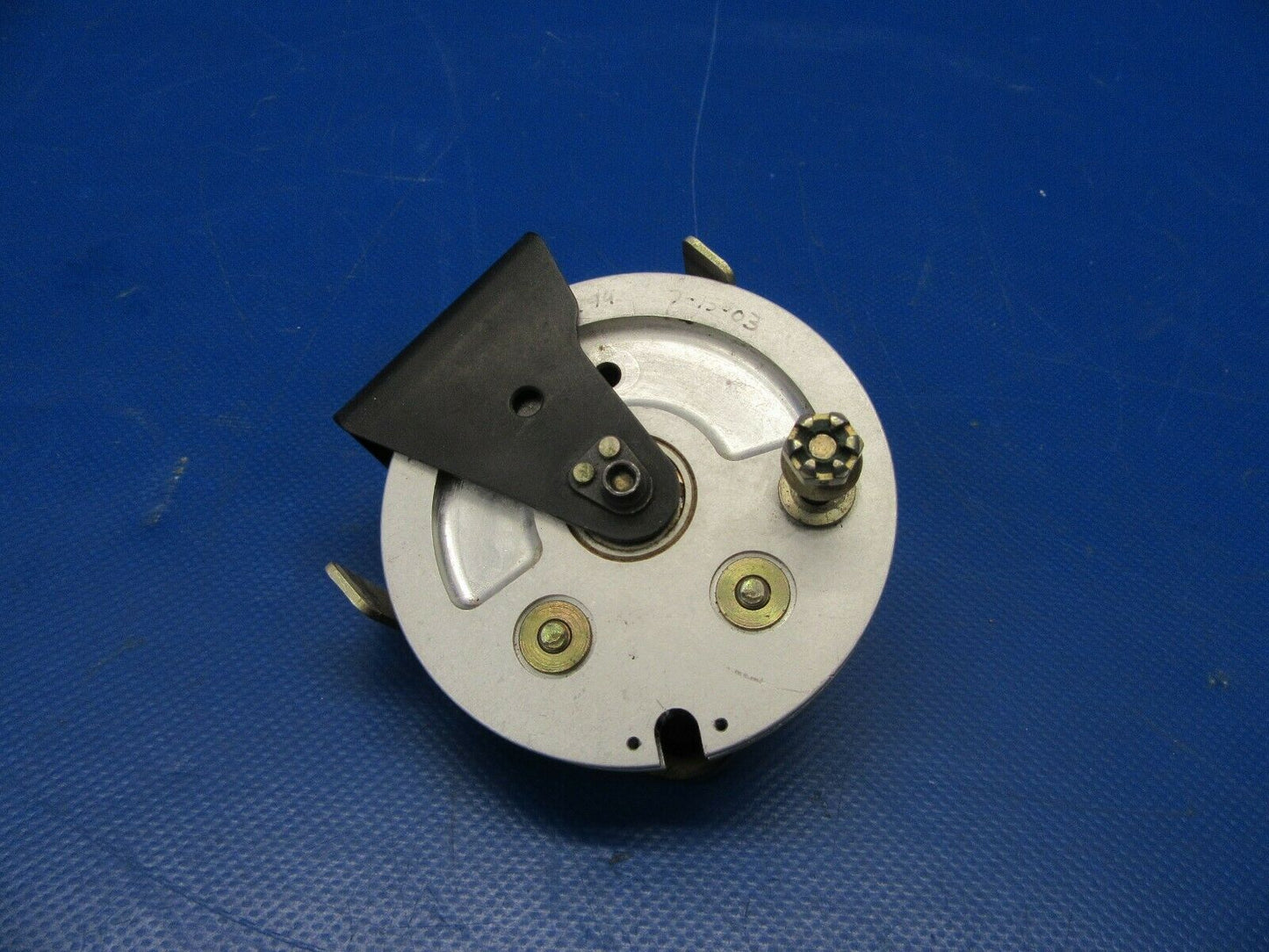 Cirrus SR22 Aileron Actuation Pulley Assembly P/N 14815-101 (1019-345)