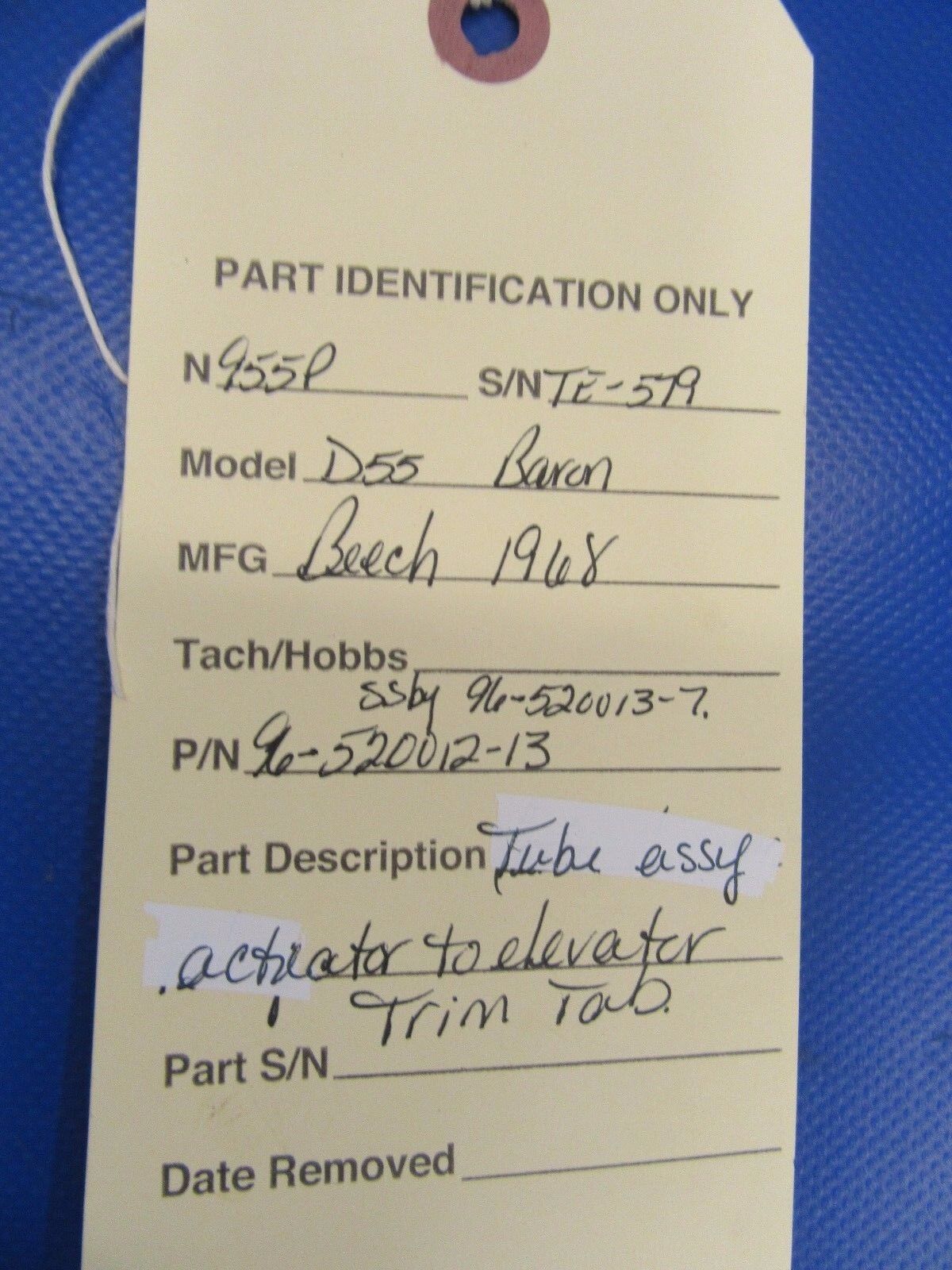 Beech Baron D55 Tube Assy Actuator to Elevator Trim P/N 96-520012-13 (1017-81)