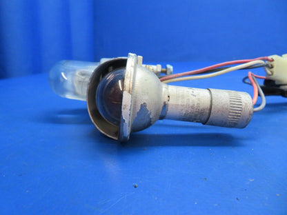 Piper Aerostar 602P Whelen Nav. Light Assy LH P/N A650-PG (0123-784)