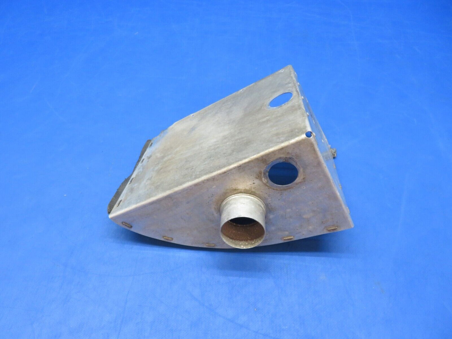 Piper PA-28-140 Electric Fuel Pump Cooling Cover Assy P/N 66676-03 (1123-113)
