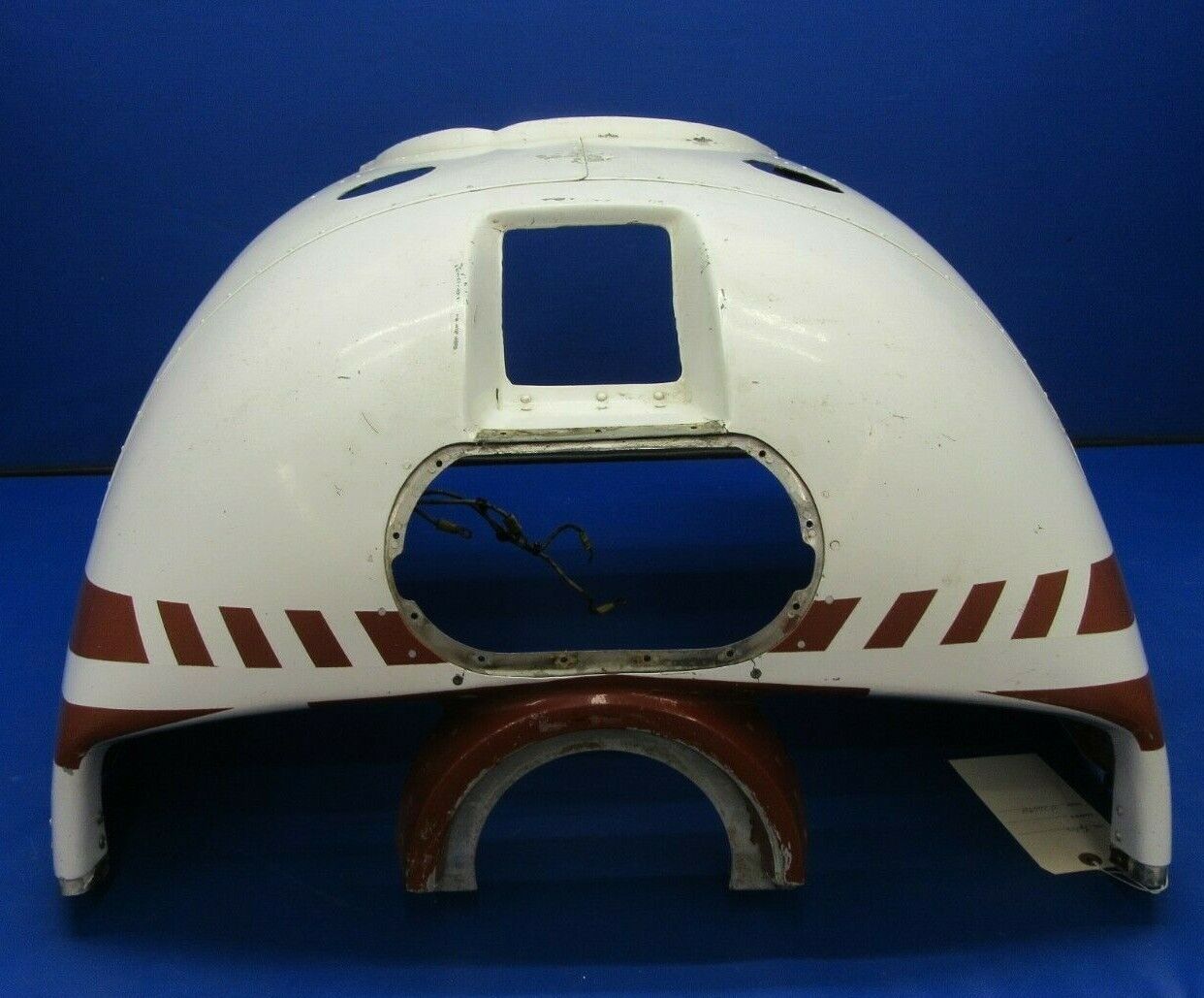 Cessna 150 Lower Cowl w / Dual Landing Light Provisions 0452010-18 (0321-484)