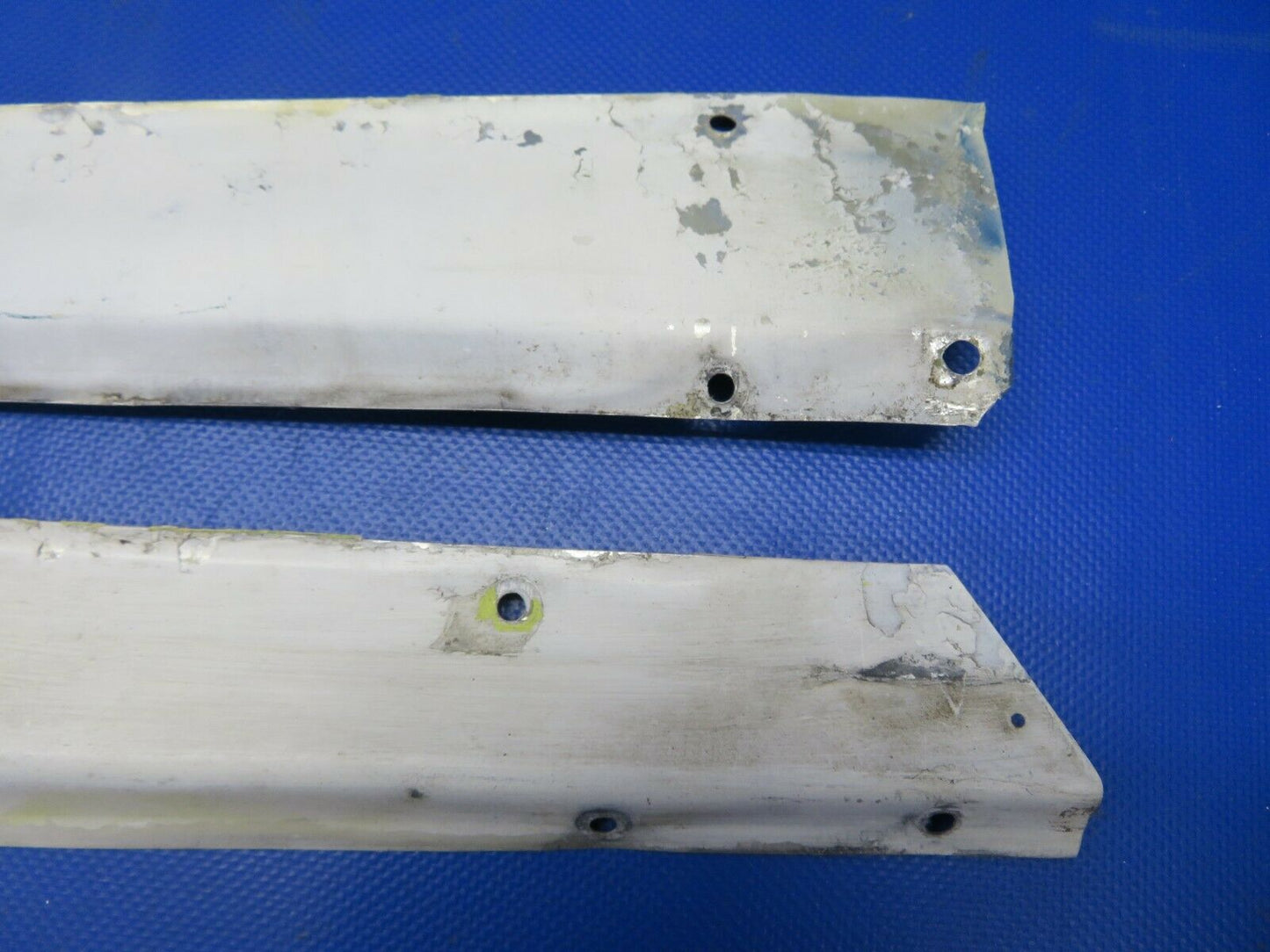 Beech 95-B55 Baron Fairing Dorsal Fin LH & RH P/N 96-440010-11 (0721-765)