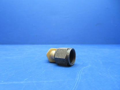 Eaton Nipple Assy P/N 8746-8 NOS (0923-733)