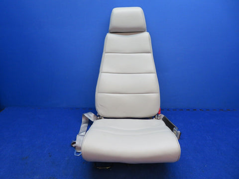 Beech Baron 58P Passenger Seat #4 RH Center FWD P/N 102-530077-9 (0822-539)