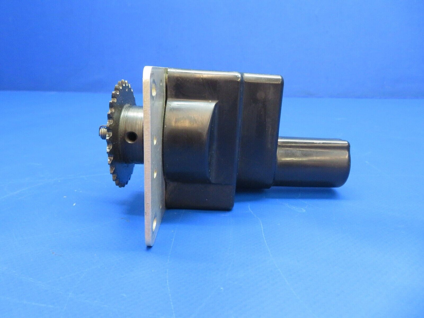 Bellanca 17-30 Viking Mitchell Industries Servo 14 V P/N 1C373-4-276 (0922-691)