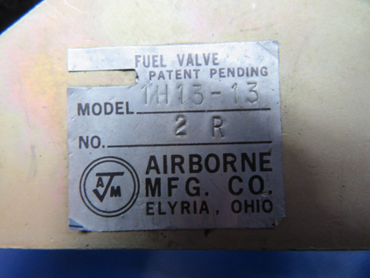 Cessna 401 / 401A Airborne Fuel Valve Assy LH P/N 1H13-13 (0124-148)
