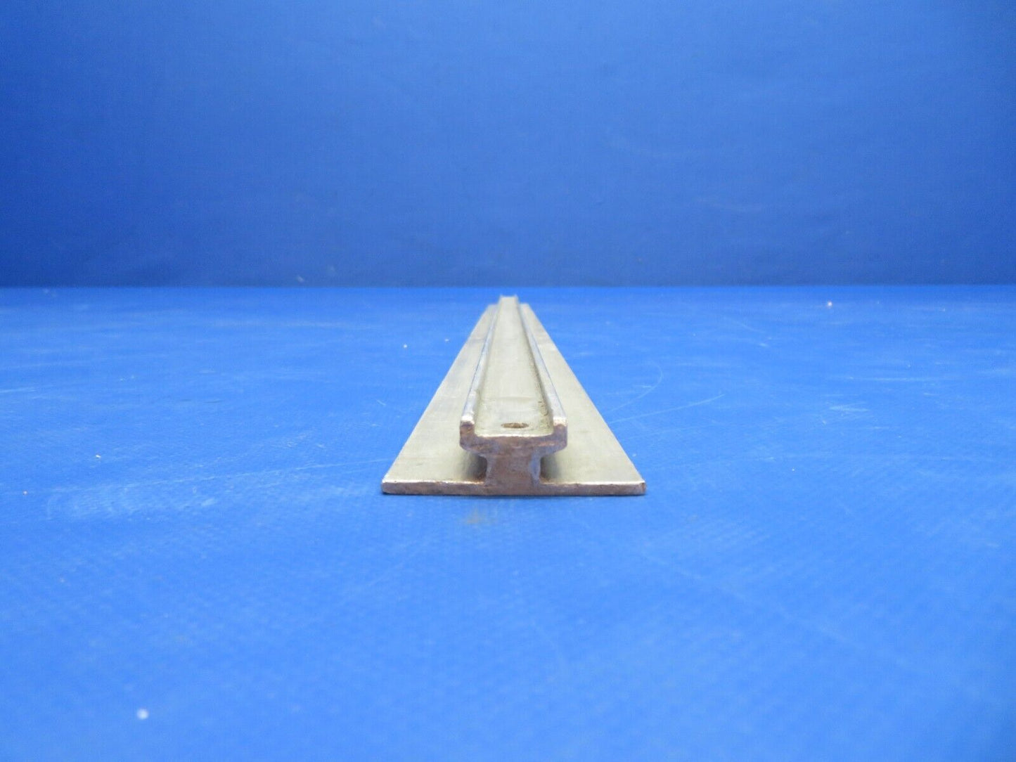 Lake LA-4-200 Seat Track  Pilot P/N 2-7451-116, 2-7451-115 LOT OF 2 (1222-910)
