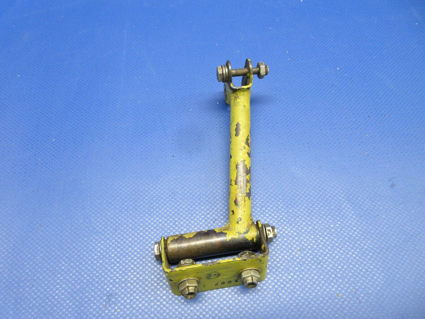 Mooney M20 / M20F Elevator Bellcrank Assy Bracket P/N 914016-000 (0224-721)