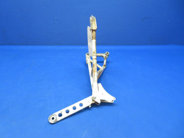 Cessna 310 / 310Q Nose Gear Drag Brace Truss Assy P/N 5042002-1 (0823-695)