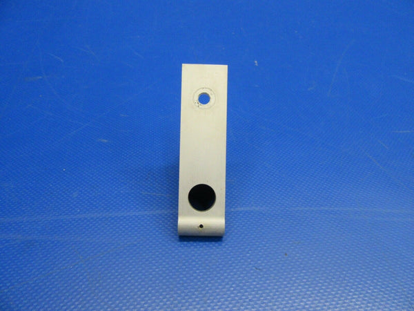 Diamond DA40-180 Flap Hinge Link P/N DA4-5710-00-51 (0319-158)