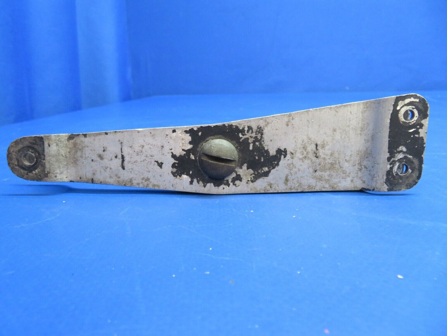 Piper PA-28-201T Dakota Bellcrank Nose Wheel Steering P/N 76407-03 (1222-648)