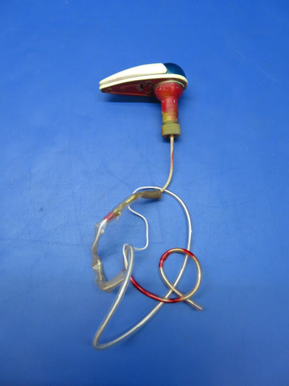 Beech C35 Bonanza RH Grimes Wing Position Light P/N 35-361702-4 (1122-133)