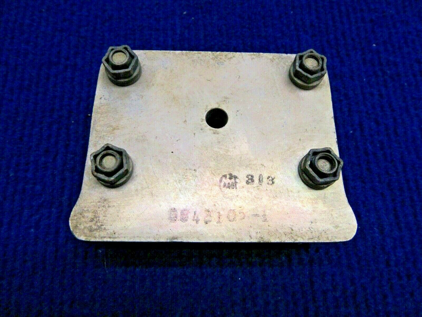 Cessna 310 Retainer Truss Drag Brace LH P/N 0842105-1 (1221-468)