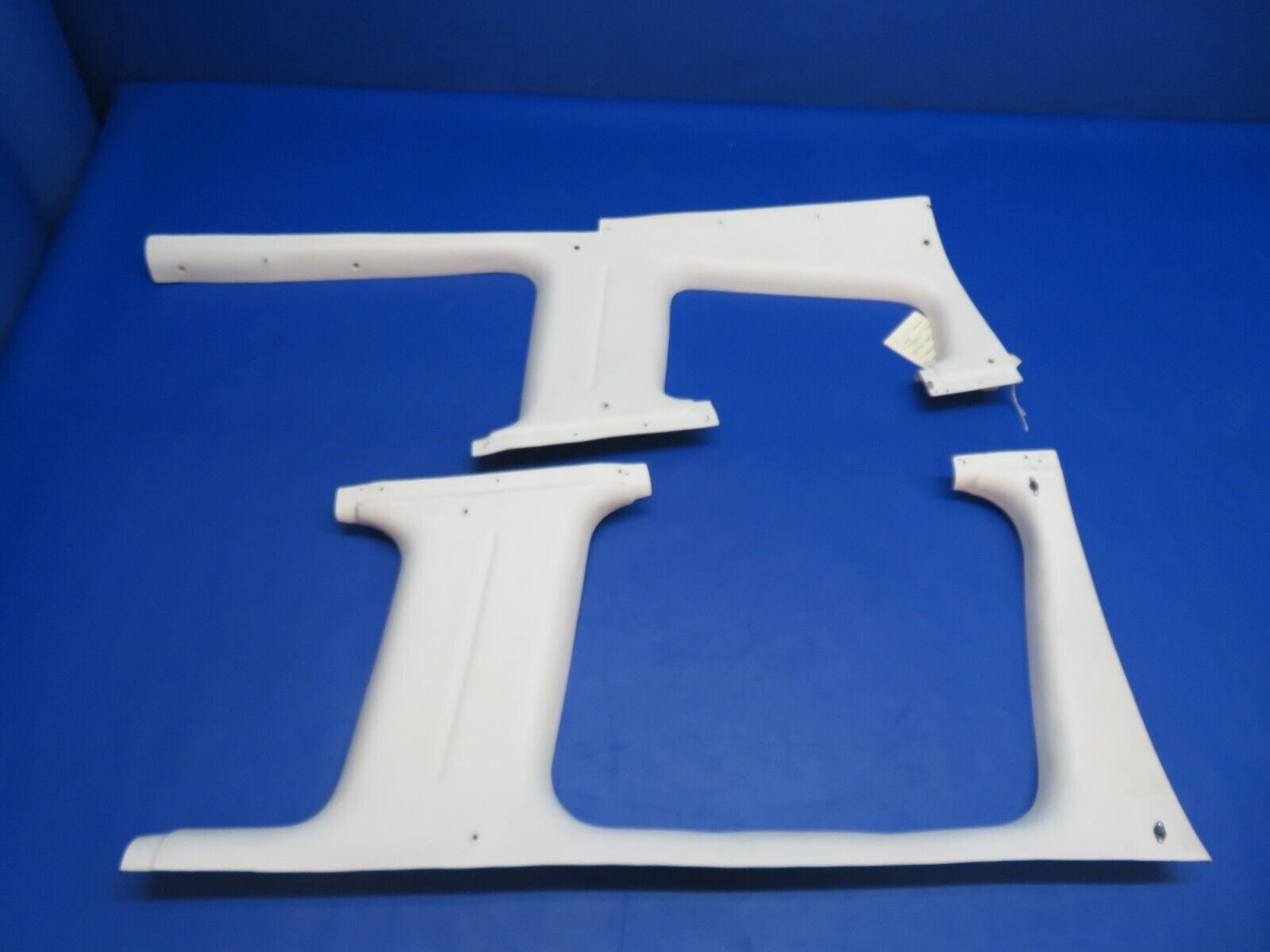 Piper PA-34-200T Seneca Window Trim Cover Middle & Rear P/N 78349-11 (0223-966)