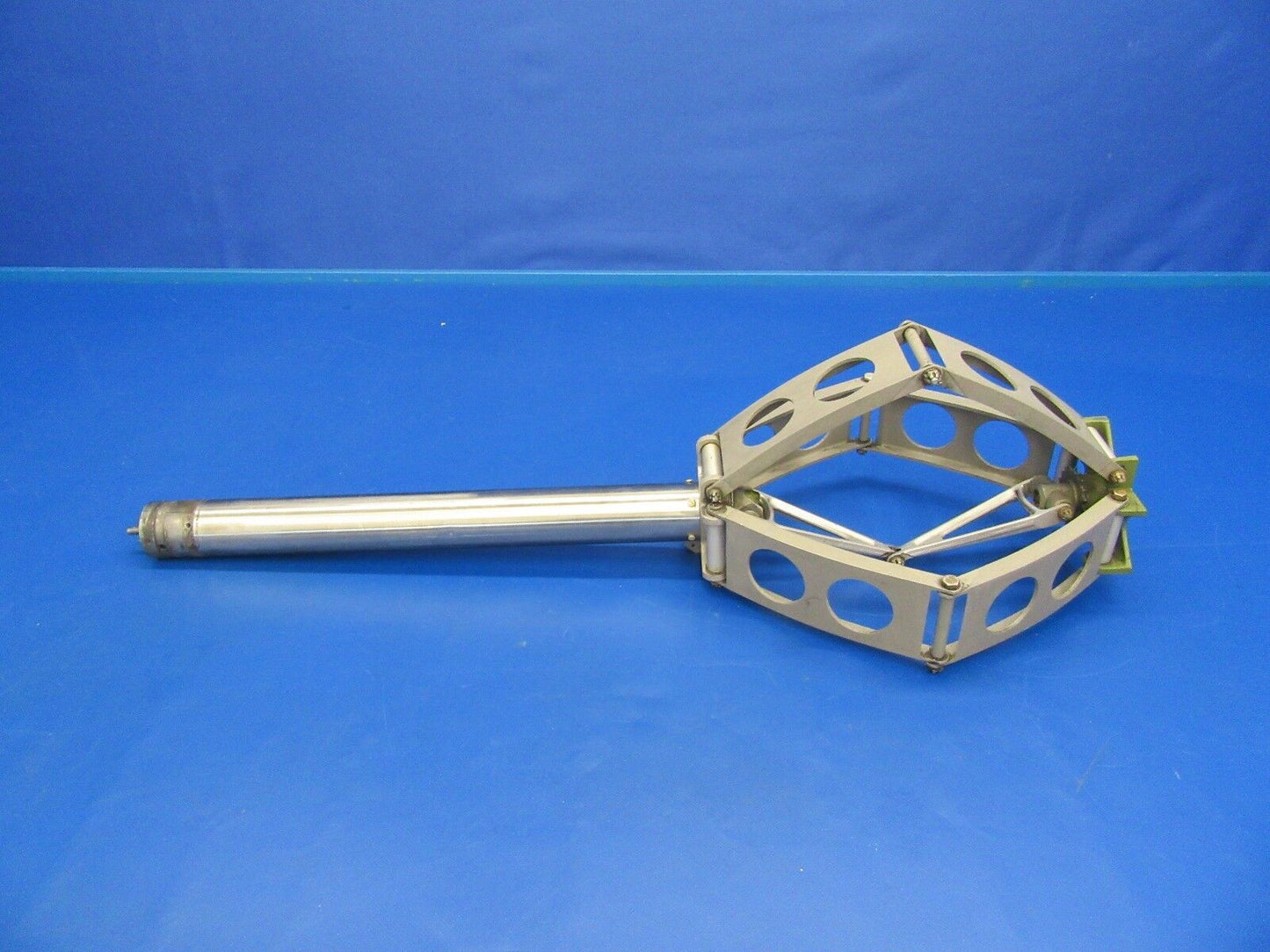 Beech D55 Baron Control Column Dual Yoke P/N 96-524017-601 (0717-77)