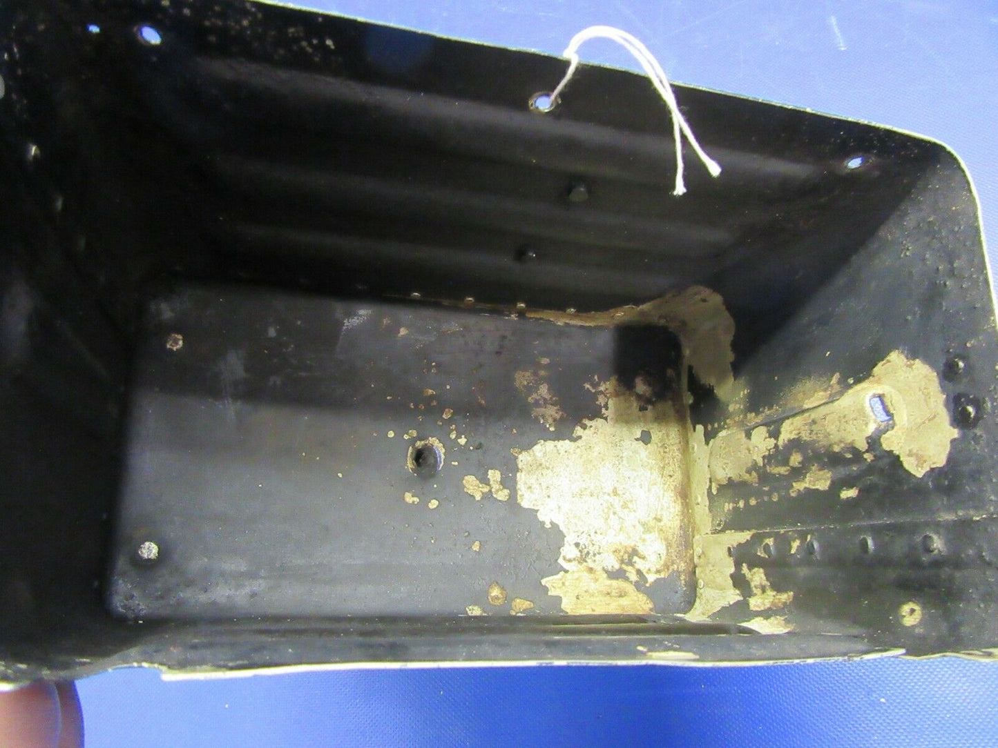 Brantly B2B Helicopter Battery Box P/N 204-2 (0921-521)