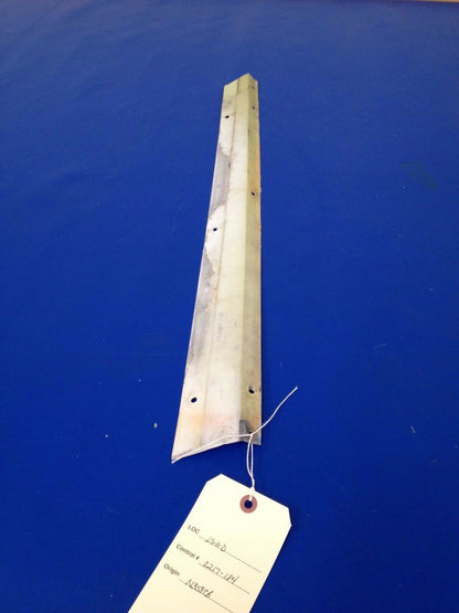 Beech Baron 58 Fairing RH Dorsal Fin P/N 96-440010-12 (0217-184)