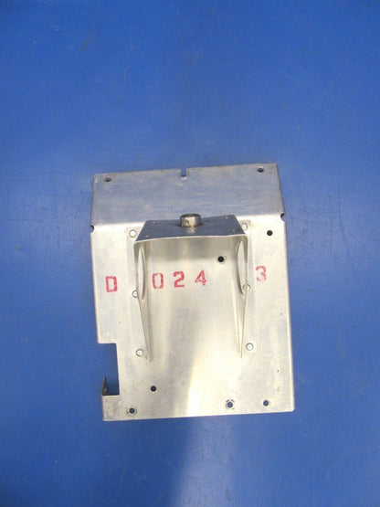 Cessna 210 E Panel LWR Pedestal Fuel Bracket P/N 1261445-2 (0618-127)