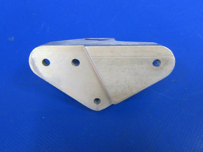 Cessna R182 Skylane RG Stop / Support Nose Gear LH P/N 2213089-1 (0817-35)