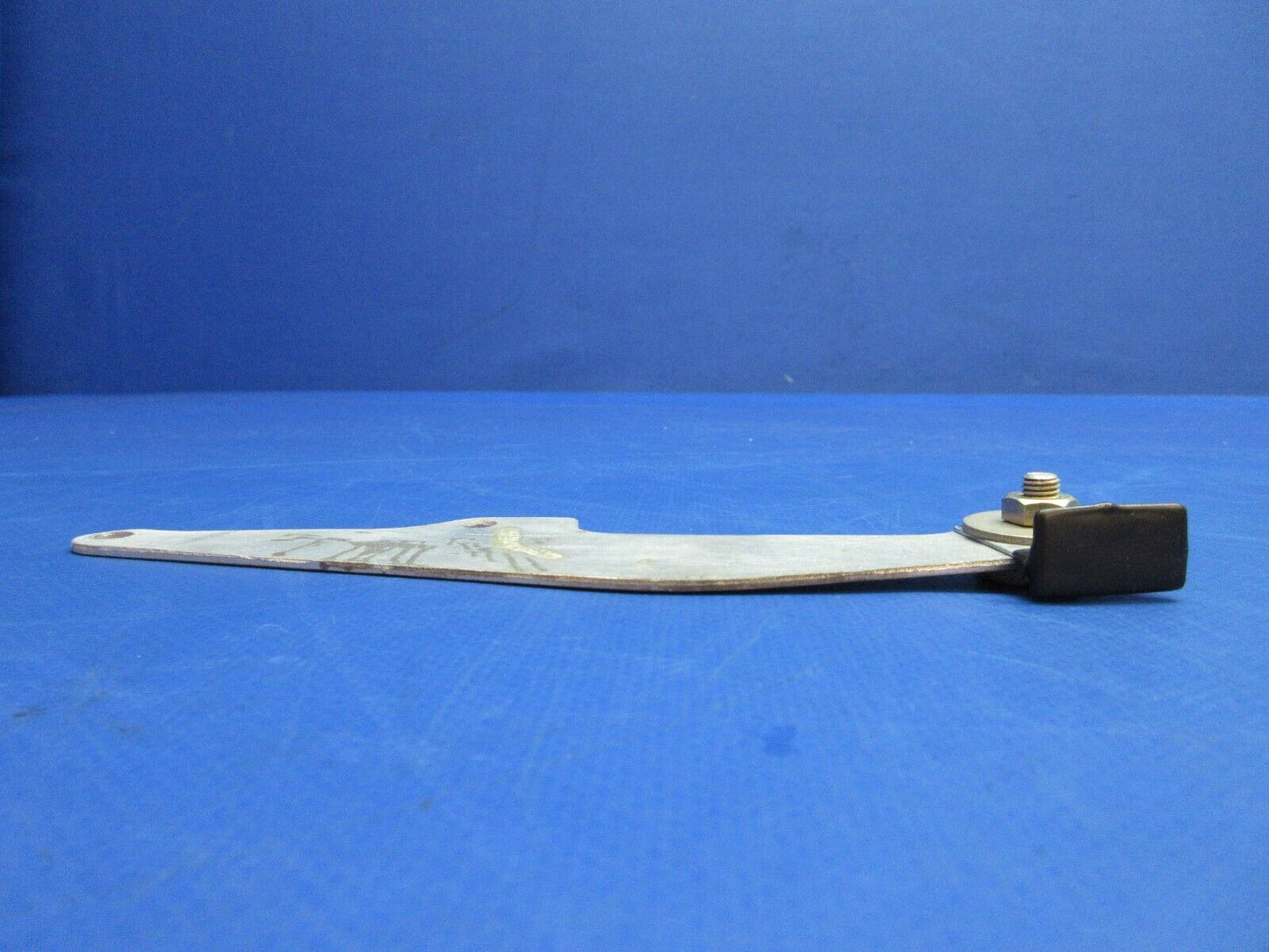 Continental Oil Cooler Bracket P/N 632823 (0523-492)