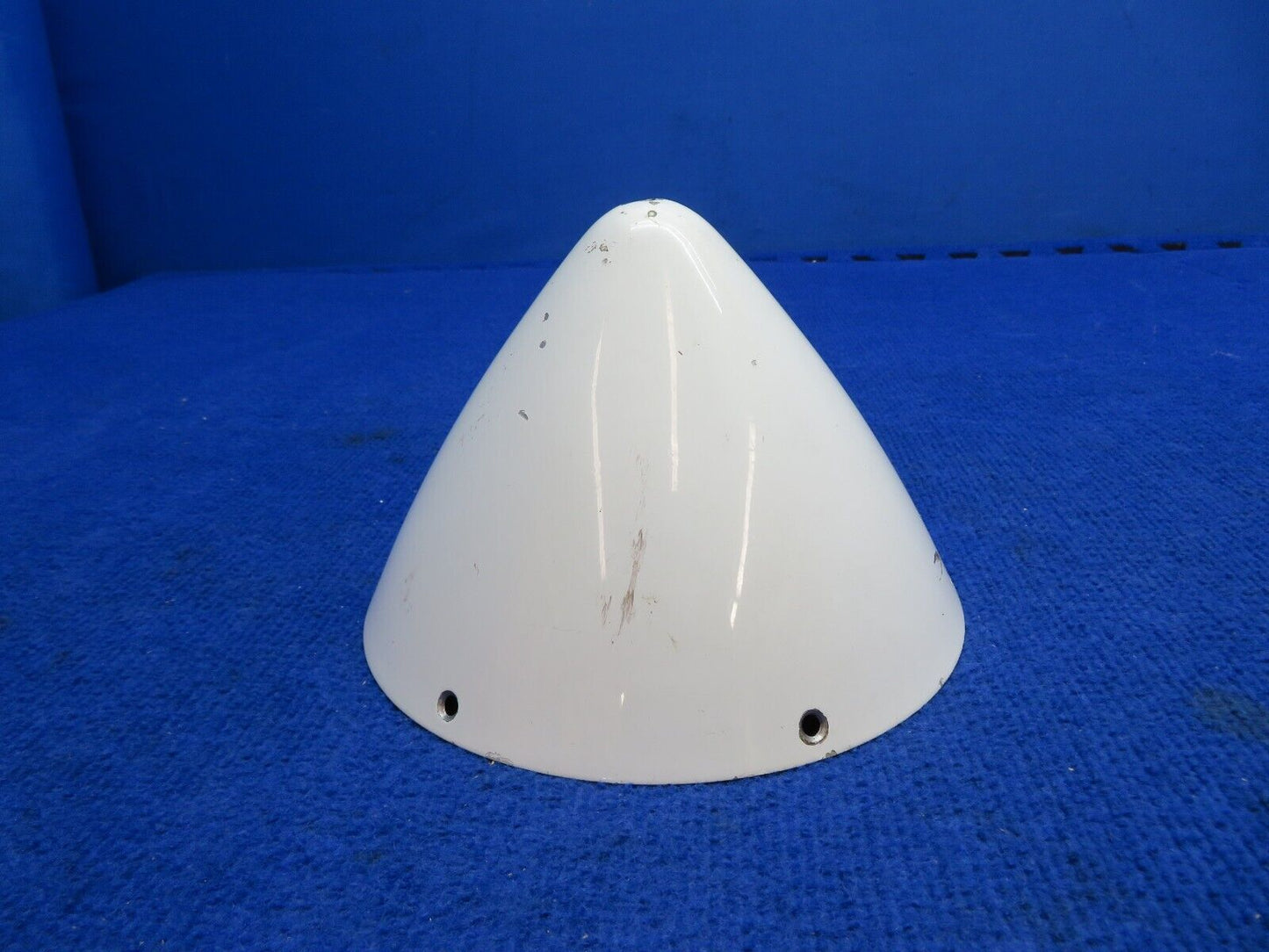 Piper PA-31 Navajo Spinner Nose Cap LH (0722-574)