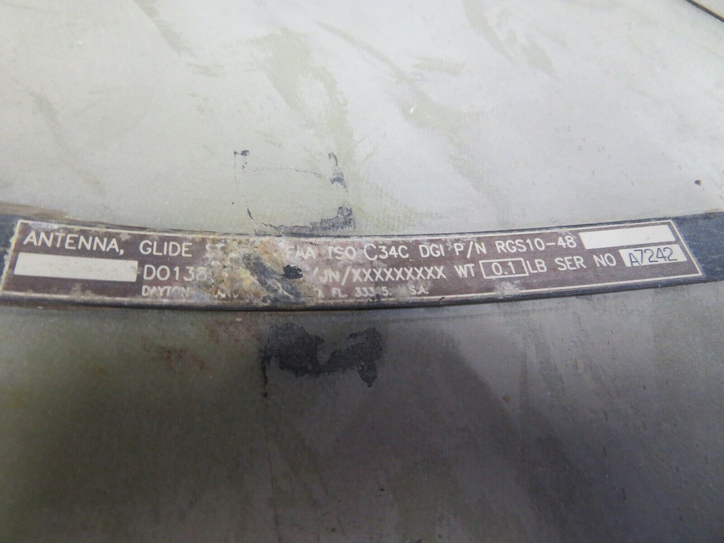 1964 Beech Baron 95-B55 Nose Cone w/ Taxi Light P/N 96-410021-607 (0620-552)