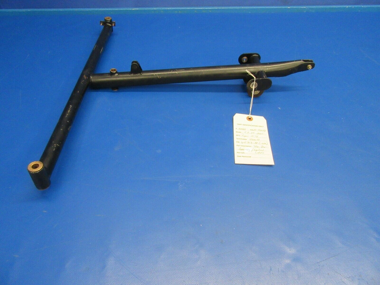 Piper PA-34-200T Seneca II Tee Bar Assy / Control Column P/N 62703-34 (1119-126)