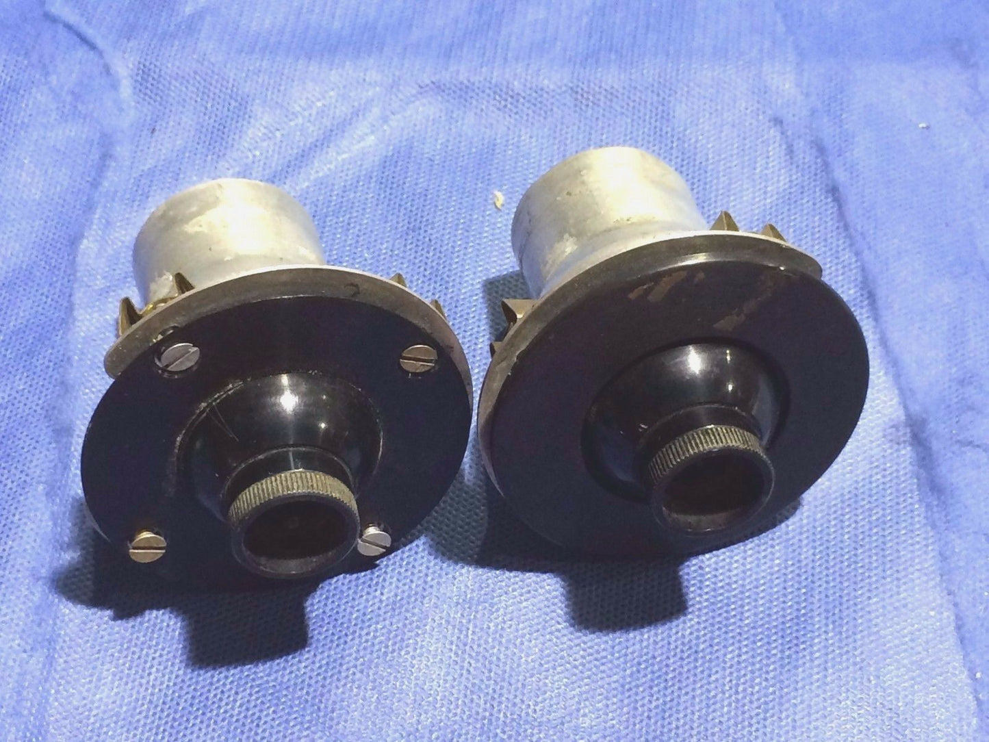 Bellanca Cabin Air Vents LOT OF 2 P/N 196585-90 (0916-110)