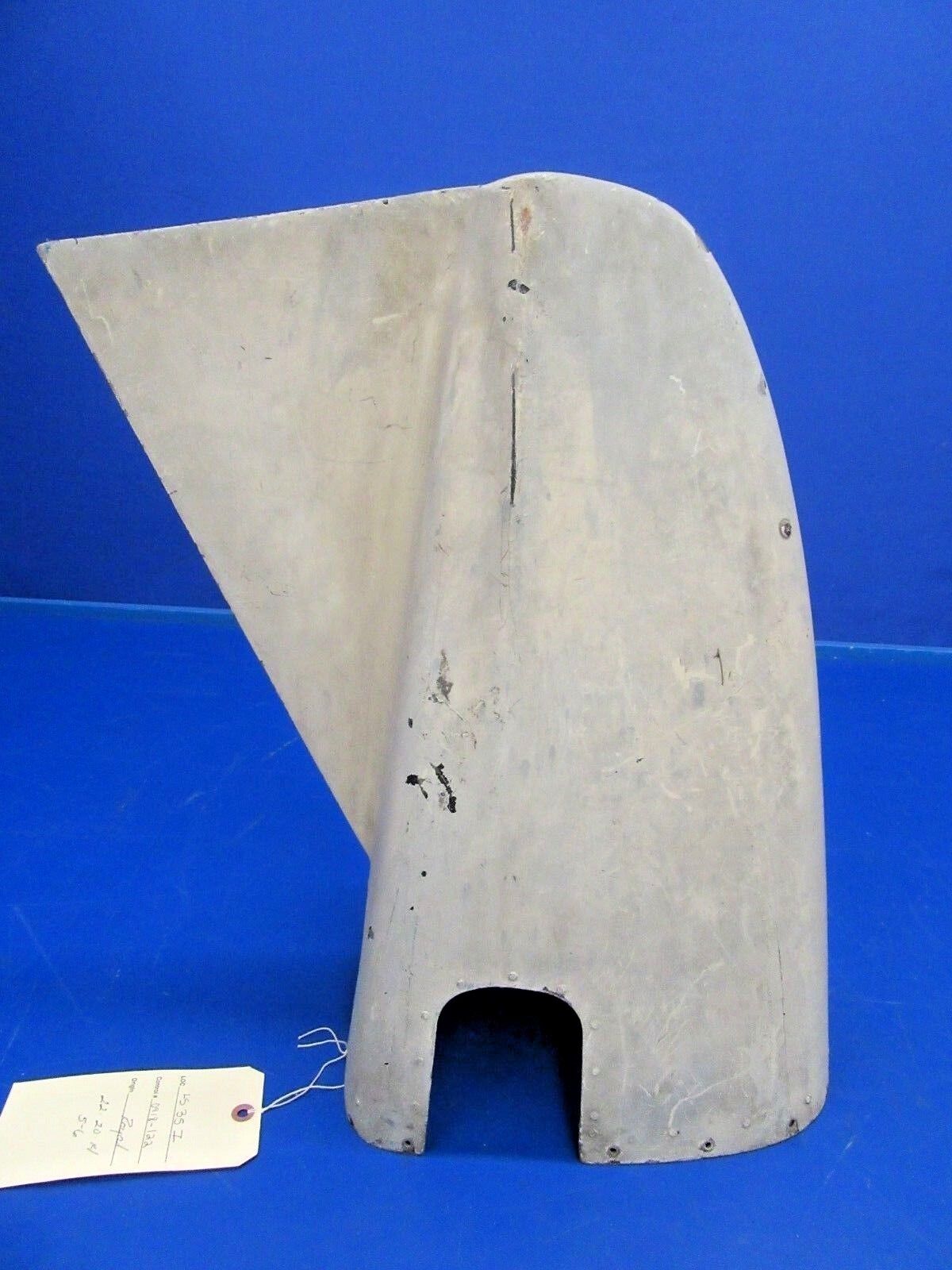 Cessna 310 Stinger Tailcone P/N 0814100-67 (0918-122)