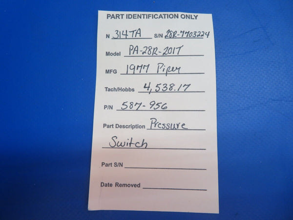 Piper PA-28R-201T Pressure Switch P/N 587-956 (1122-814)