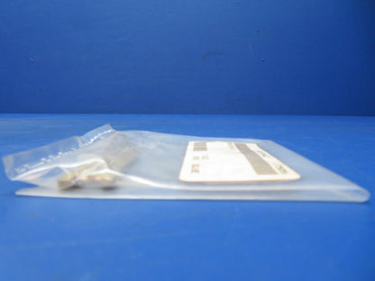 Cessna RH Lock Plate Brake Master Cylinder P/N 0541141-2 NOS (1023-405)