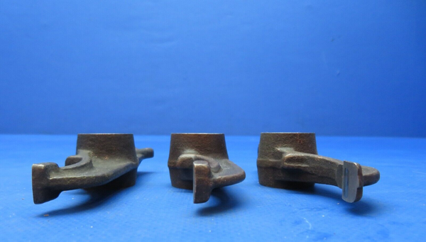 Continental IO-520 Exhaust Rocker Arm P/N 534398, 652130 LOT OF 3 (0523-971)