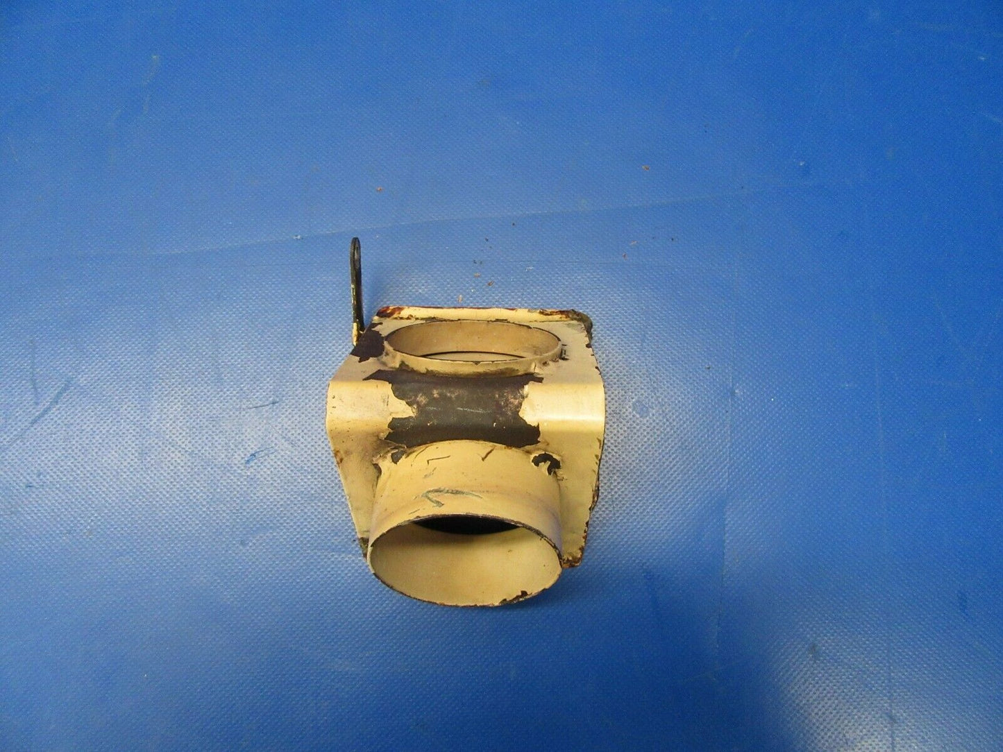 Bellanca 17-30A Super Viking Fresh Air LWR RH Firewall P/N 196519 (0819-217)
